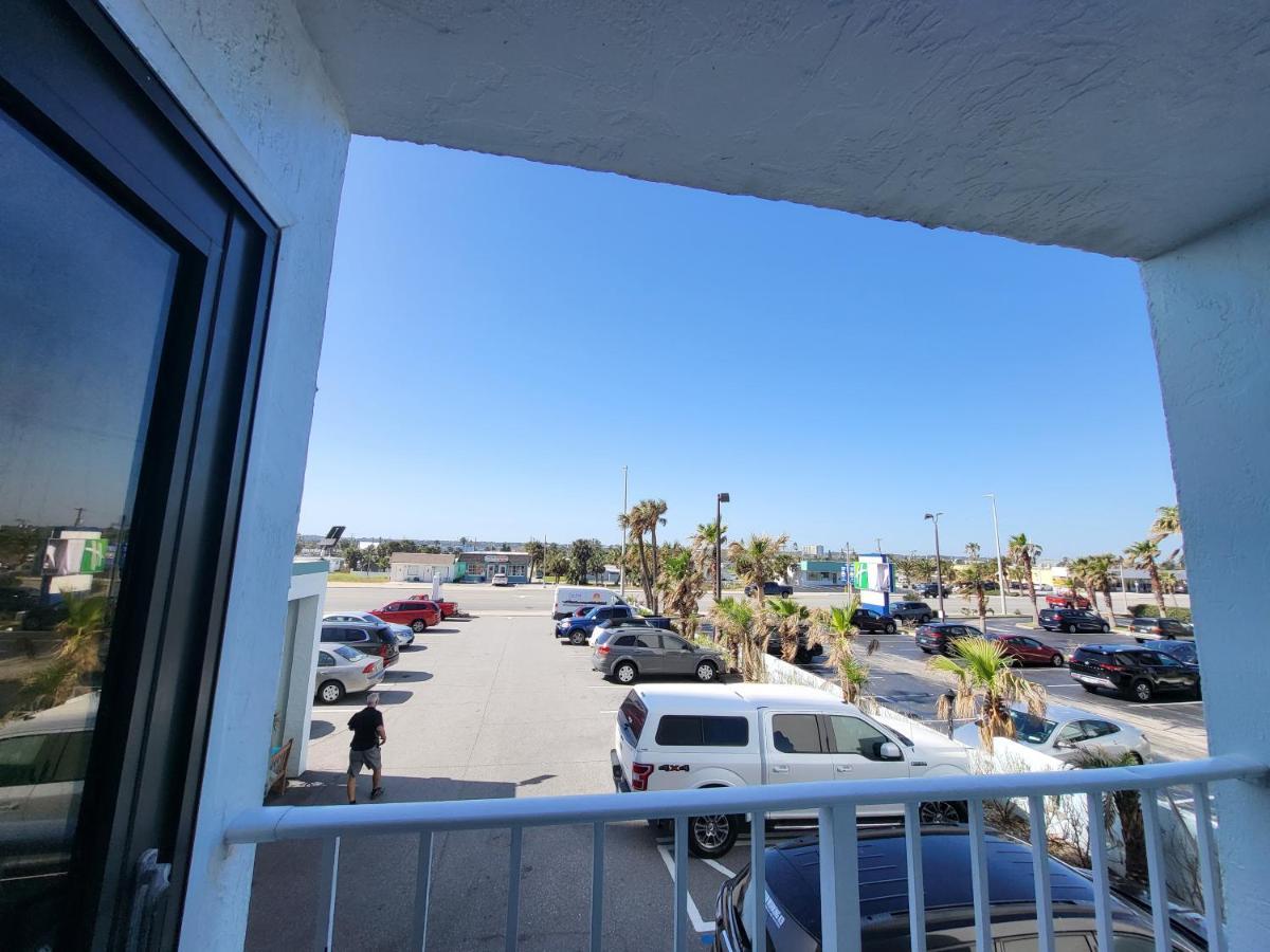 Beachside Hotel - Daytona Beach Shores Дейтона-Бич-Шорс Экстерьер фото