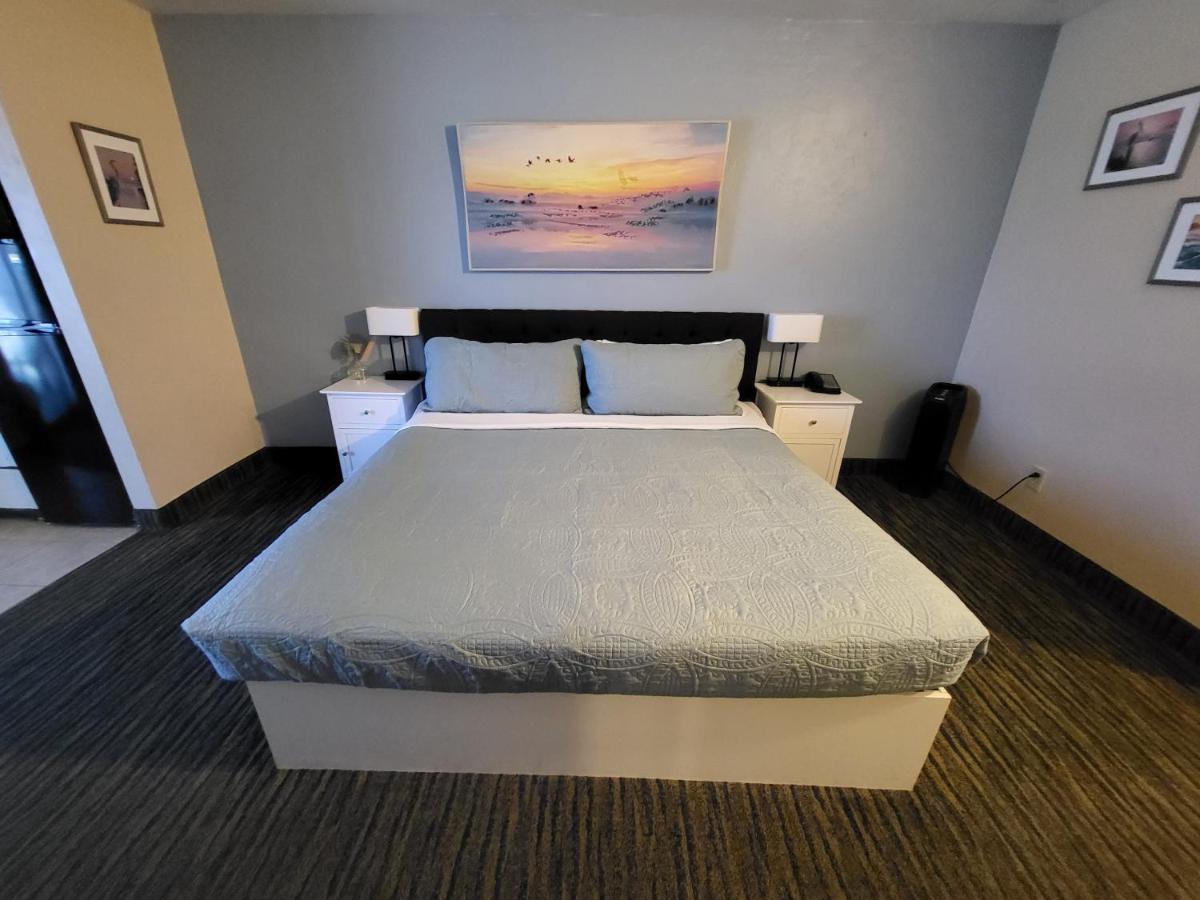 Beachside Hotel - Daytona Beach Shores Дейтона-Бич-Шорс Экстерьер фото
