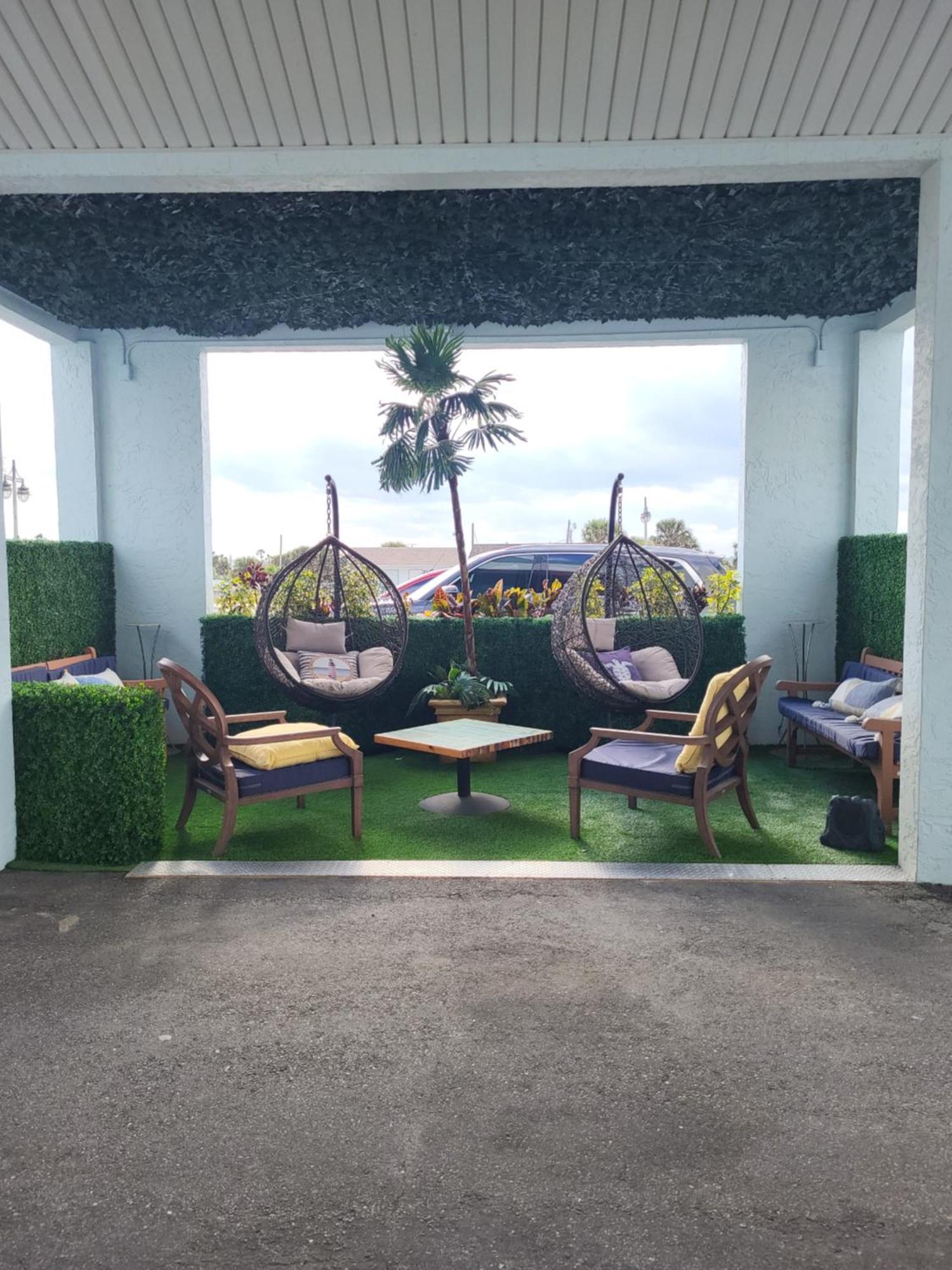 Beachside Hotel - Daytona Beach Shores Дейтона-Бич-Шорс Экстерьер фото