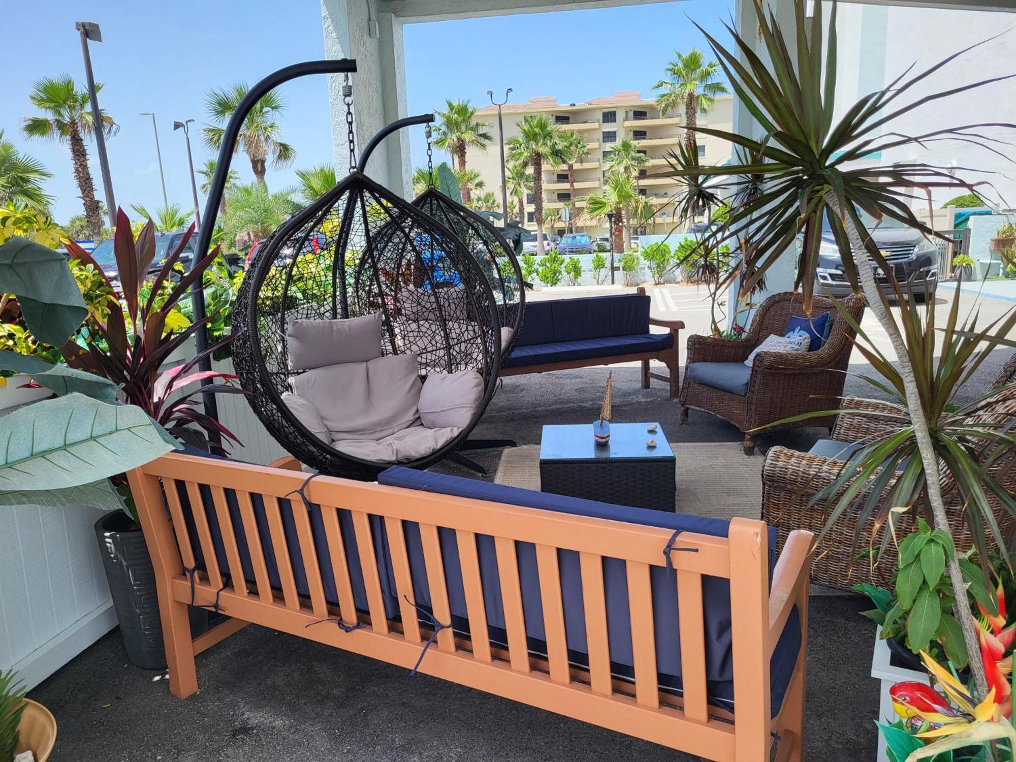 Beachside Hotel - Daytona Beach Shores Дейтона-Бич-Шорс Экстерьер фото